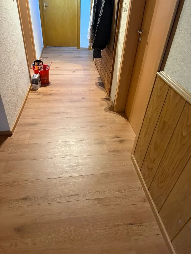 Bodenbelag verlegt
